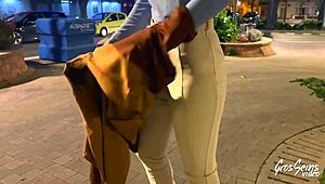 Elisa 26 Ans Explores Lesbian Intimacy