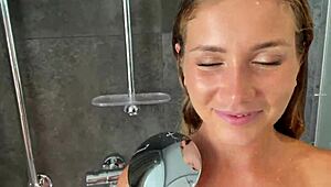 Hot teen sucks big cock!