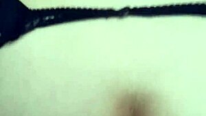 Caliento a Mi Chico con Mi Redondo y Hermoso Culo para Jugar.