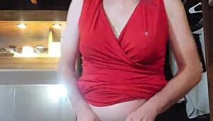 Cum Play Dressup med Mig i Sexy Transseksuel Amatør Scene 3