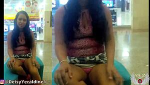 Deisyyeraldine FLASHES her BIG ASS in PUBLIC!