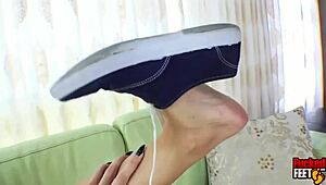 Philly John Gets Foot Masturbation From Britney Amber