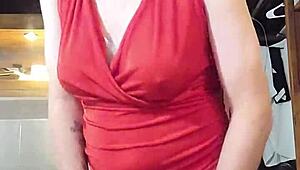 Cum Play Dressup with Me in Sexy Transsexual Amateur Scene 3