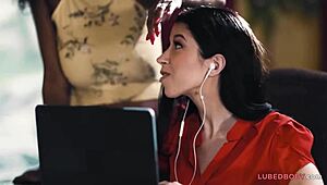 Online Meeting Crashed by Saggy Titted Lesbian Girlfriend's Bold Moves