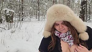 big ass girl gets creampied outdoors by sneaky taxi driver 😜