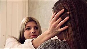 Melissa Benz licks Gina Gerson