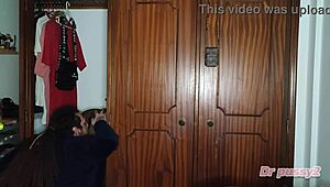 Interracial Sex - Ela Escondeu Se Dentro Do Guarda Roupa Depois De Ter Sexo Com O Seu Cunhado Mas Foi Apanhada Pelo Marido Depois Dele Sair Do Banho