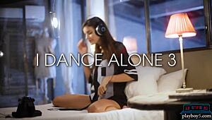 European Milf Brunette Masturbates Her Sweet Pussy!