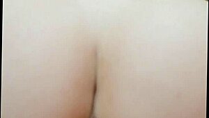 Guy cheats on beloved with Russian girlfriend in bed