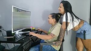 While I’m gaming, my best friend licks my pussy so good! 🔥