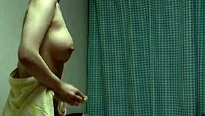 Mai Hoshikawa Strips Naked in Bathroom for Solo Shower Show