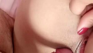 Follando profundo a la puta de mi sobrina latina teen con pequeño culo