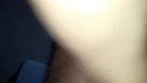 i'm so louca de tesao, i provoked my pirocudo brother asking for it in my cuzinho and took a surra de piroca dura de quatro sem camisinha