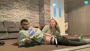 Gaming while teen girlfriend sucks cock, any boy's wet dream 😍