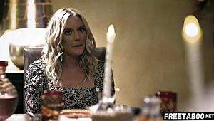 Ε, θέλεις να μας ενωθείς; Τρελό ζευγάρι καλεί φίλο του γιου για σκληρή δράση