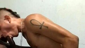 Gay gloryhole encounter with amateur