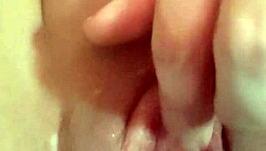 I watch my hot wife squirt passionately in homemade solo session