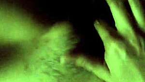 mi amiga se masturba deliciosamente en esta escena amateur