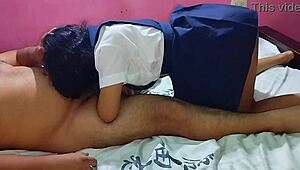 esta es mi alumna latina mas callada, me ayudas a hacerla gemir eh