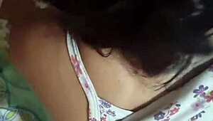 Hijastra Se Despierta Para Recibir Chorros De Semen En Su Cosita Apretada