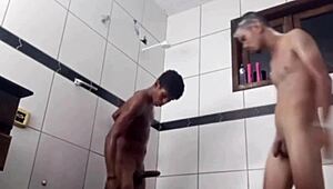 negu jão n lucas tork doin naughty orgy in bathrom