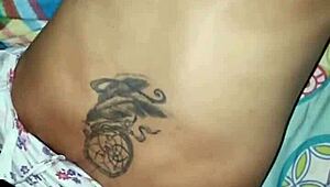 Hijastra Se Despierta Para Recibir Chorros De Semen En Su Cosita Apretada