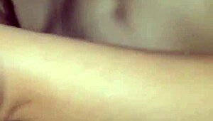 Hijastra Se Despierta Para Recibir Chorros De Semen En Su Cosita Apretada