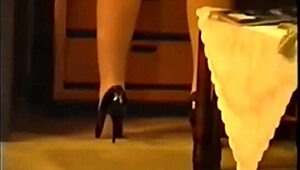 Sexy Legs With Hi-Fi Music!