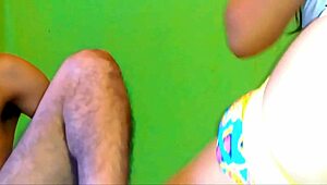 Mi Joven Vecina Del Piso De Arriba Vino A Pedir Azúcar Y Se Llevó El Culo Lleno De Leche, Tiene Un Culo Enorme La Muy Puta Y Gime Delicioso, Tuvimos Sexo Y La Llene De Semen Real Casero!