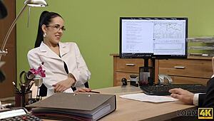 Loan4k míchá sex a rockové vibrace