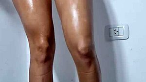 Latina Teen 18+ Masturbates With Dildo And Cums Hard On Her Big Ass