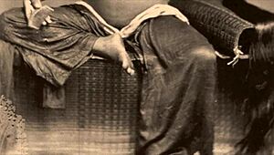 Hey, har du prøvet vintage interracial anal med en håret twist?