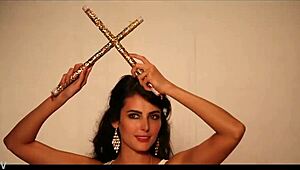 mandana karimi, how stunning is your bikini photoshoot for kyaa kool hain hum 3? can we see more of that indian charm?