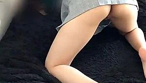 Damn, this petite 18+ colegiala’s feet drive me wild before school!