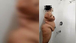 Horny Wife With Big Tits And Ass Cheats On Cam Show