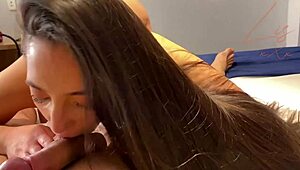 I gave myself a blowjob and received a wet pussy suck until I reached orgasm - POV Lis XXX Matheus Castro
