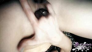 Close up solo fingering feels so damn good! 😘