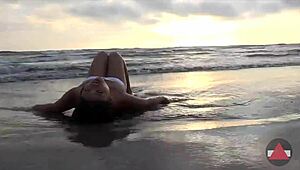 Beach day turned messy with wet asian bikini model fetish! 🌊