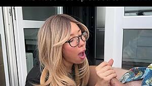 Flashed My Dick To Stepsister And She Stared!