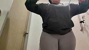 Voluptuous ebony nurse caught on camera in NYC hospital