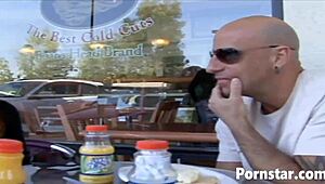 I wacth hot babe sienna west enjoi a raw fuk