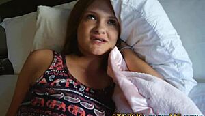 Cock riding amateur sucks big dick 😍