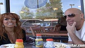 I wacth hot babe sienna west enjoi a raw fuk