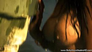 Look at That Expert Indian MILF's Erotic Movements!