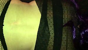 Easy Money Anal Doggy Fucking Old Dude