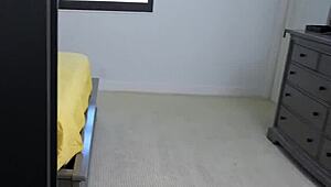 Stepsiblings logan and laya rae make a pact for deepthroat