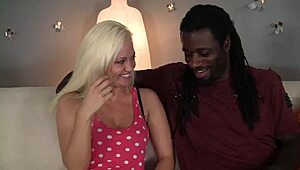 Whitney Grace túži po masívnom BBC na rýchle, tesné buchanie vo vlhkej akcii