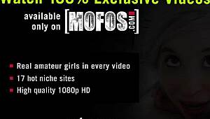 Carmen Croft Rijdt Op Harde Lul Met Gigantische Tieten Die Wild Stuiteren