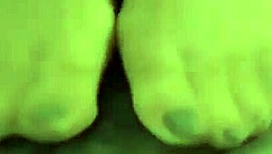 Girl pops balloons with pantyhose!