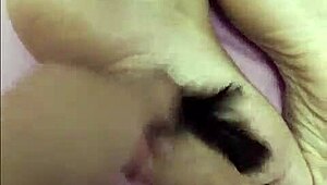 Tickling feet before creampie fucking